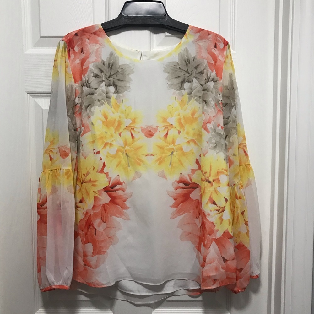 Flower print blouse
